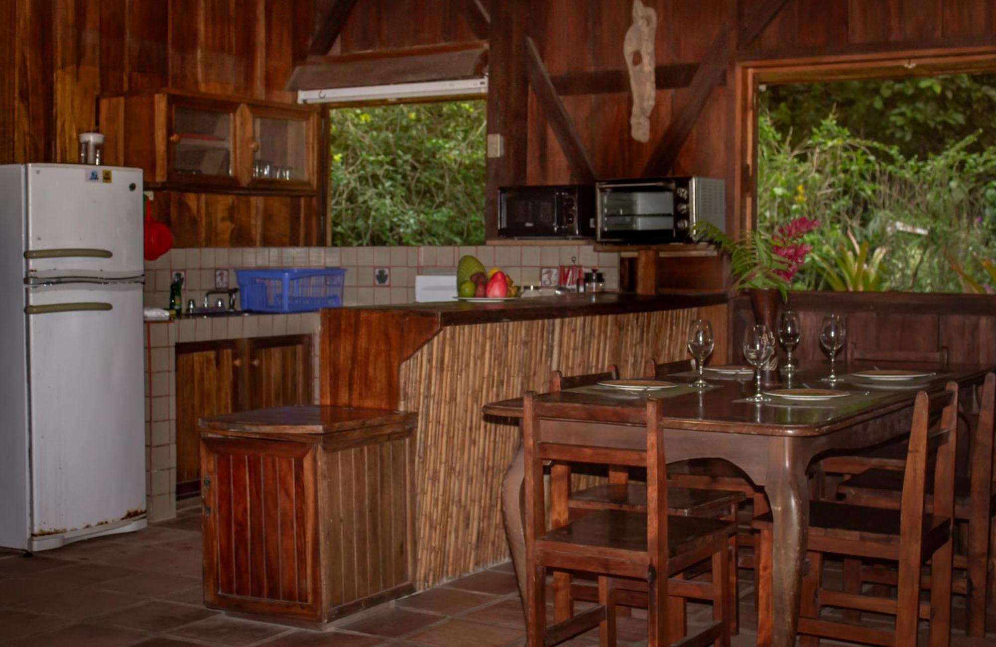 Casa Heliconia - Spacious, Big Garden, Close To The Holiday home Puerto Viejo de Talamanca